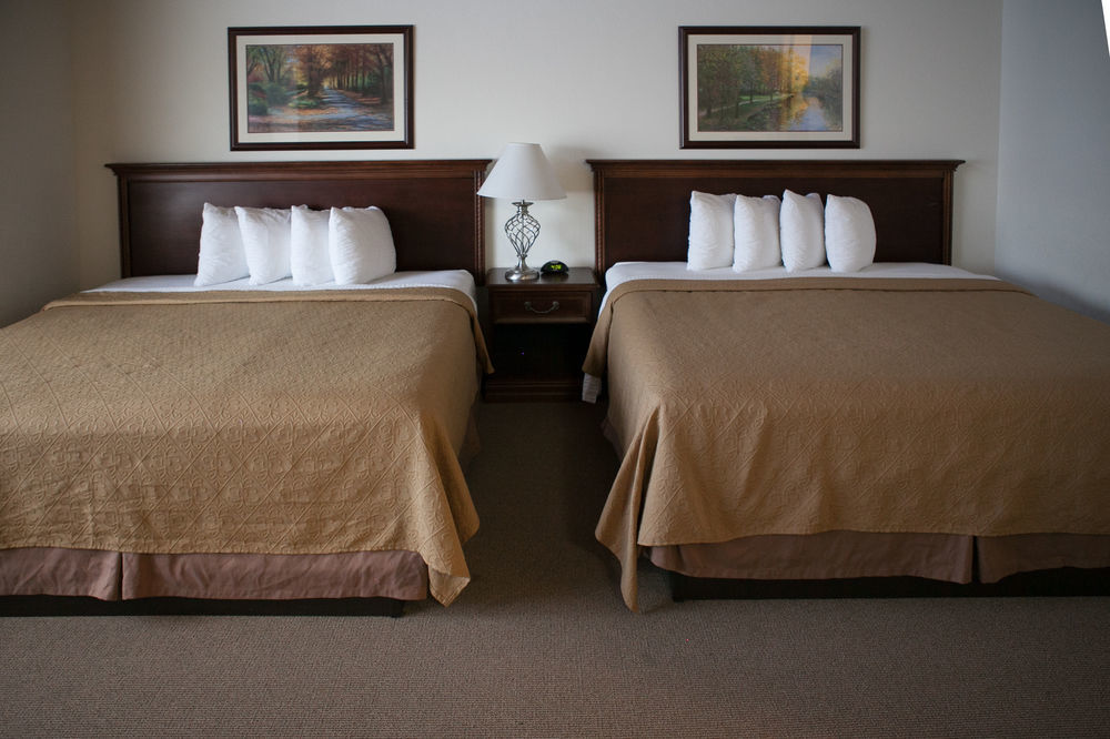 אנקורג' Alex Hotel And Suites מראה חיצוני תמונה