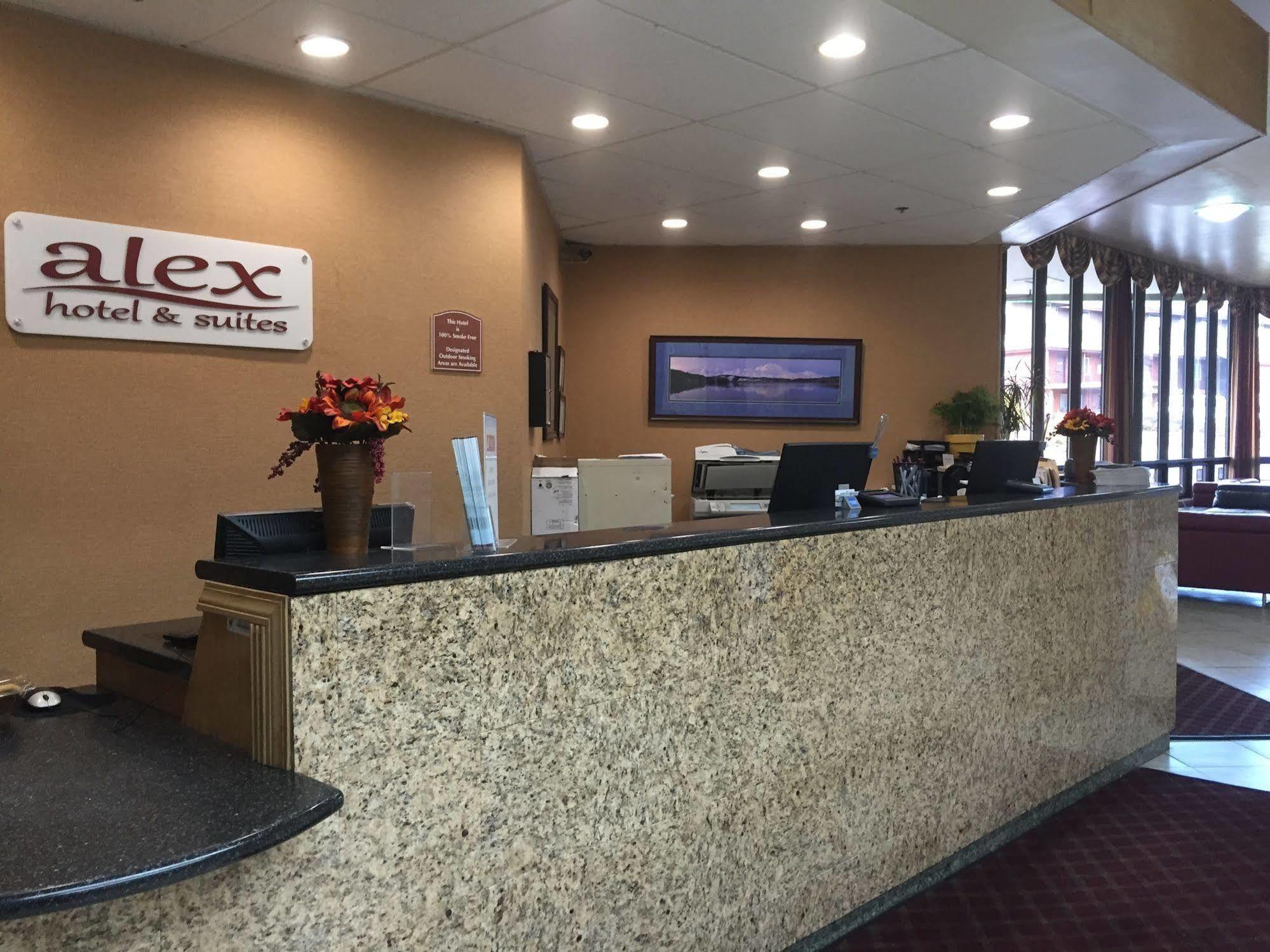 אנקורג' Alex Hotel And Suites מראה חיצוני תמונה